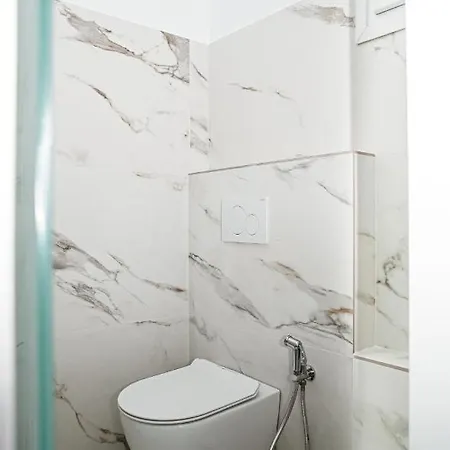 安东尼公寓 Naxos City