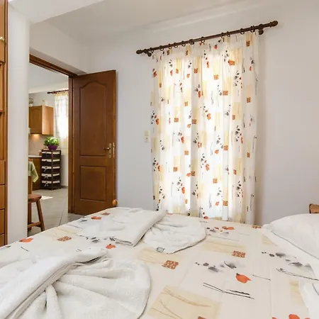 Antonia Aparthotel 4*