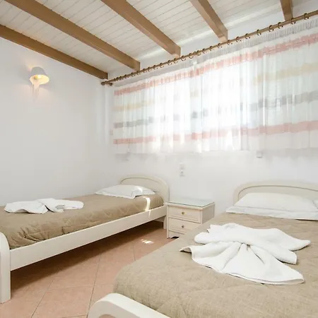 Antonia 4* Naxos City
