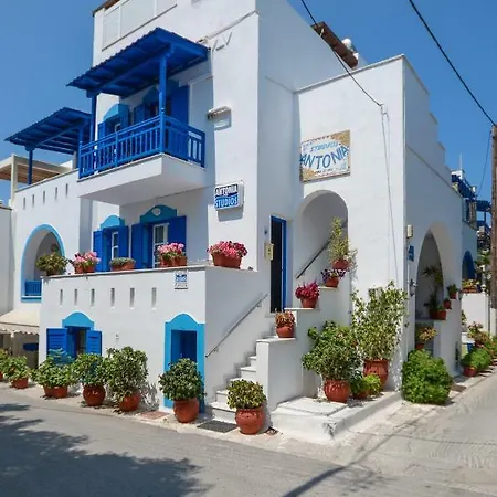 Aparthotel Antonia Naxos City