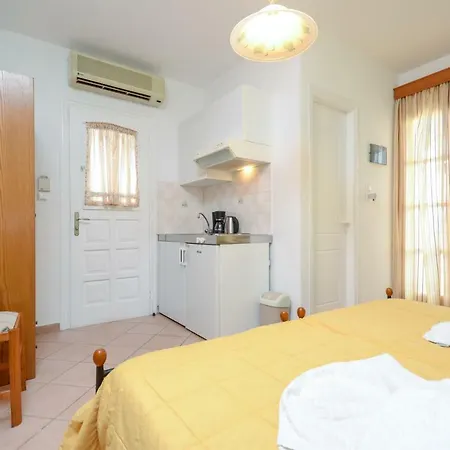 公寓式酒店 安东尼公寓 Naxos City