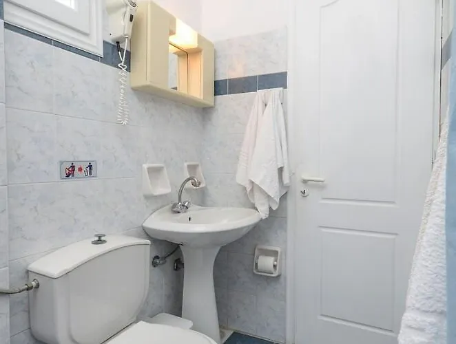 Antonia 3* Naxos City