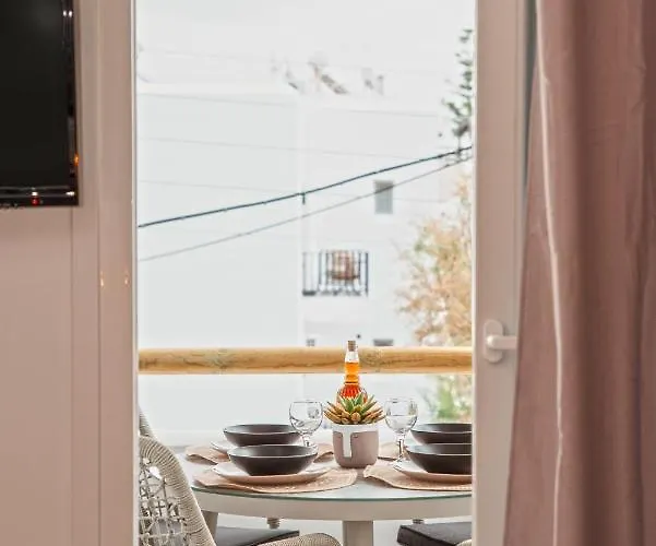 Antonia 3* Naxos City