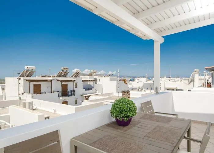 Antonia 3* Naxos City