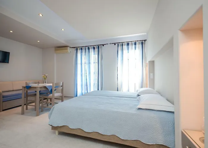Hotel apartamentowy Antonia Naxos City