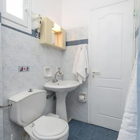 Antonia 3* Naxos City