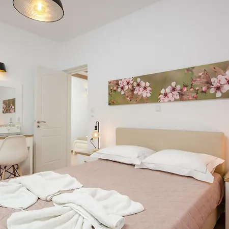 Antonia Studios 2* Naxos City