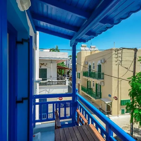 Antonia Studios Aparthotel