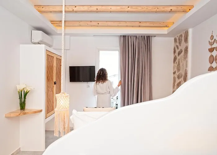 Antonia Studios 3* Naxos City