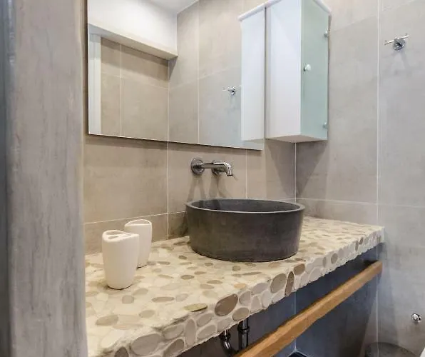 Antonia Studios Aparthotel